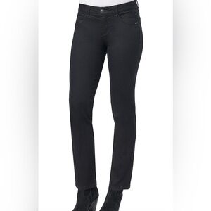 Democracy Women's Black Straight Leg Jeans